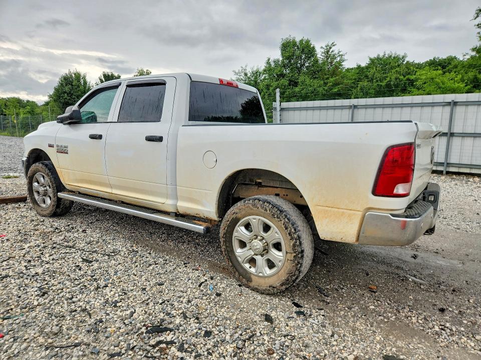 58720786 :رقم المزاد ، 3C6UR5CJ8JG116625 vin ، 2018 Ram 2500 مزاد بيع