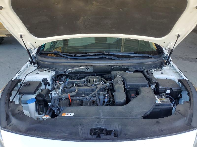 2017 Hyundai Sonata მანქანა იყიდება აუქციონზე, vin: 5NPE34AF3HH555580, აუქციონის ნომერი: 55720536