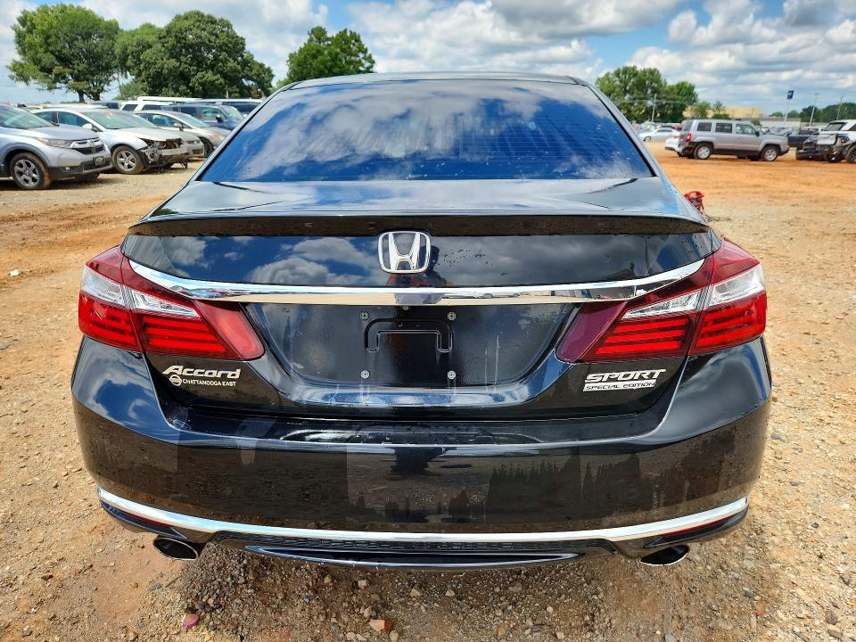Продаж на аукціоні авто 2017 Honda Accord, vin: 1HGCR2F1XHA069784, номер лоту: 58303246