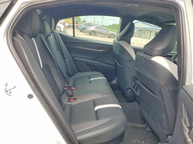 58695446 :رقم المزاد ، 4T1DBADK1TU052968 vin ، 2026 Toyota Camry مزاد بيع