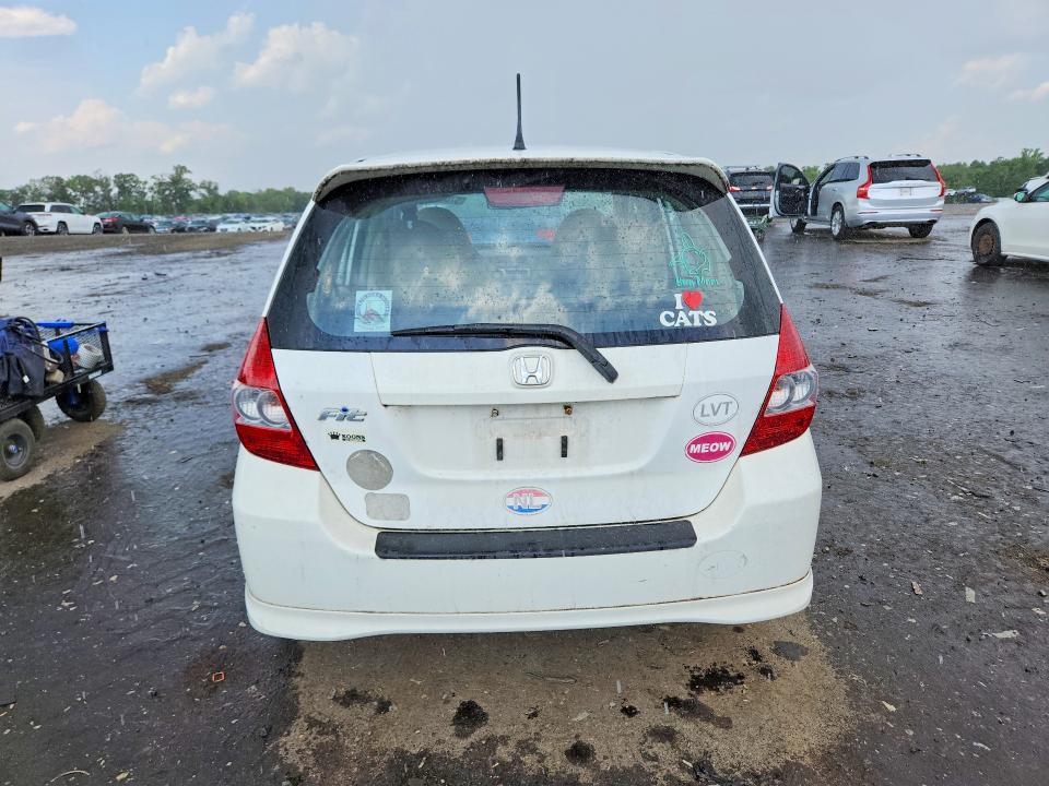 57078526 :رقم المزاد ، JHMGD38627S029123 vin ، 2007 Honda Fit مزاد بيع