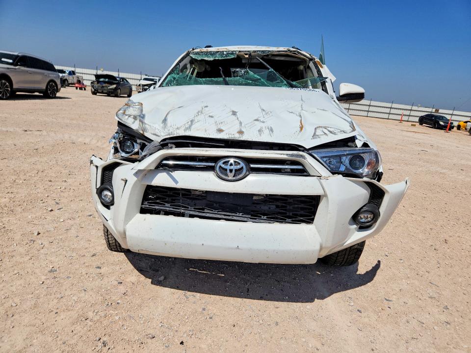 Продаж на аукціоні авто 2024 Toyota 4runner, vin: JTEMU5JR0R6249596, номер лоту: 56370506
