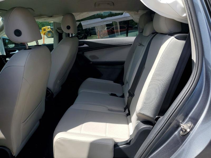 2018 Volkswagen Tiguan მანქანა იყიდება აუქციონზე, vin: 3VV3B7AX7JM000878, აუქციონის ნომერი: 59543886