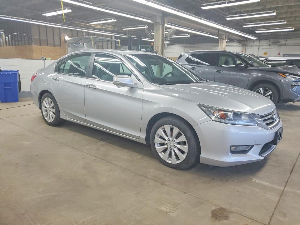 2013 Honda Accord მანქანა იყიდება აუქციონზე, vin: 1HGCR2F76DA055380, აუქციონის ნომერი: 57636706