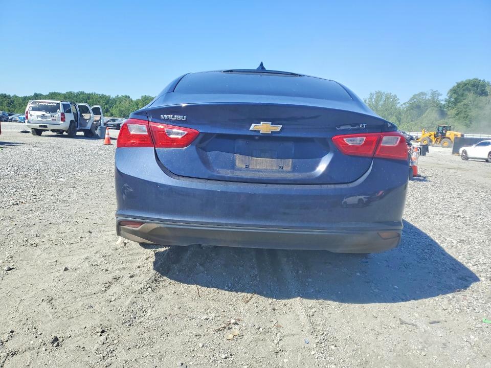 Продажа на аукционе авто 2018 Chevrolet Malibu, vin: 1G1ZD5ST3JF230543, номер лота: 56097996