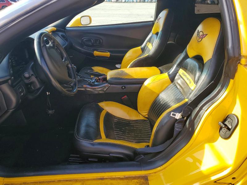 55826026 :رقم المزاد ، 1G1YY22G2Y5101873 vin ، 2000 Chevrolet Corvette مزاد بيع