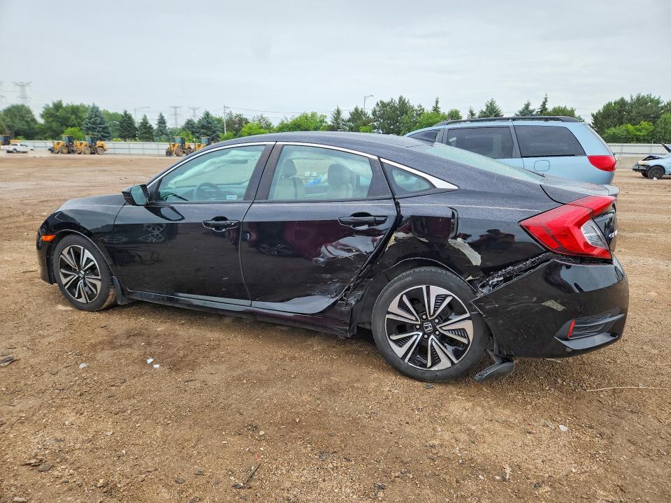 58990886 :رقم المزاد ، 19XFC1F32GE023516 vin ، 2016 Honda Civic مزاد بيع