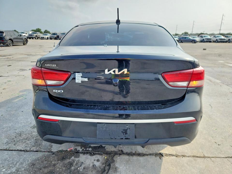 58044536 :رقم المزاد ، 3KPA24ADXNE477783 vin ، 2022 Kia Rio مزاد بيع