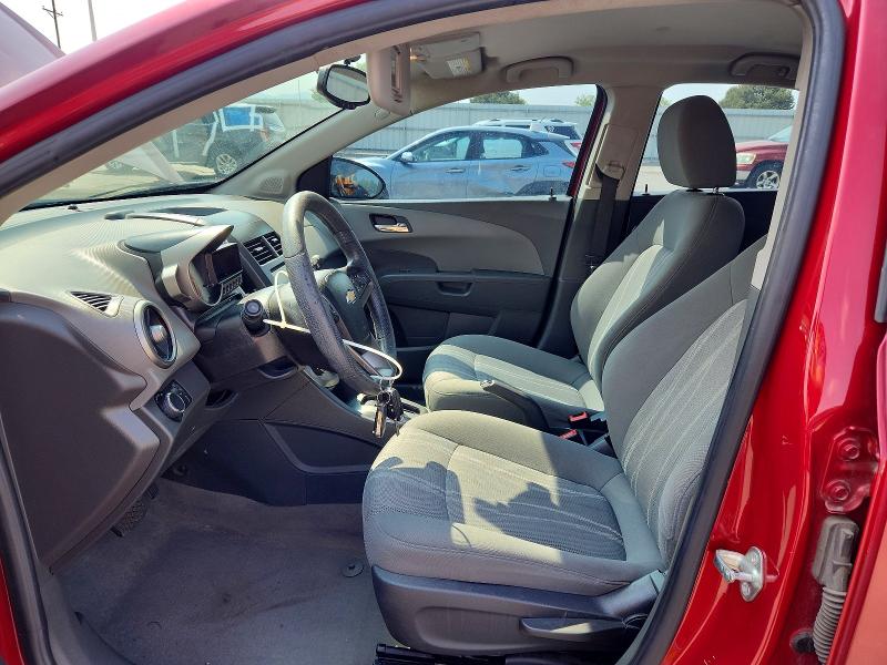 58471006 :رقم المزاد ، 1G1JC5SH0F4218722 vin ، 2015 Chevrolet Sonic مزاد بيع