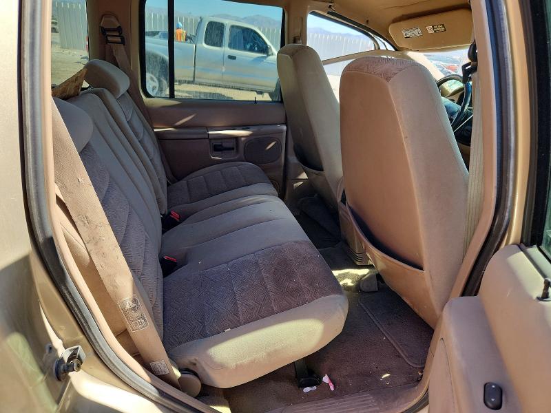 2001 Ford Explorer მანქანა იყიდება აუქციონზე, vin: 1FMZU73E81ZA27404, აუქციონის ნომერი: 52223106