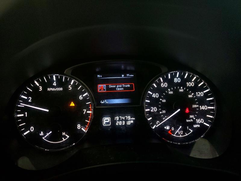 2015 Nissan Altima მანქანა იყიდება აუქციონზე, vin: 1N4AL3AP3FN300433, აუქციონის ნომერი: 58331396