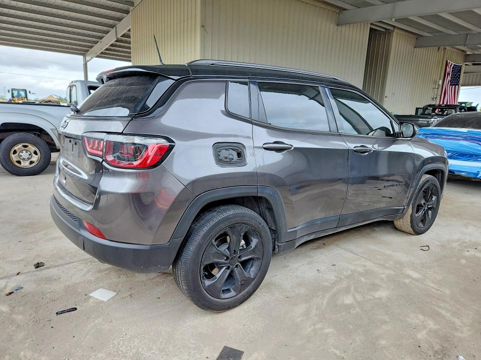 55717316 :رقم المزاد ، 3C4NJCBB7MT531885 vin ، 2021 Jeep Compass مزاد بيع
