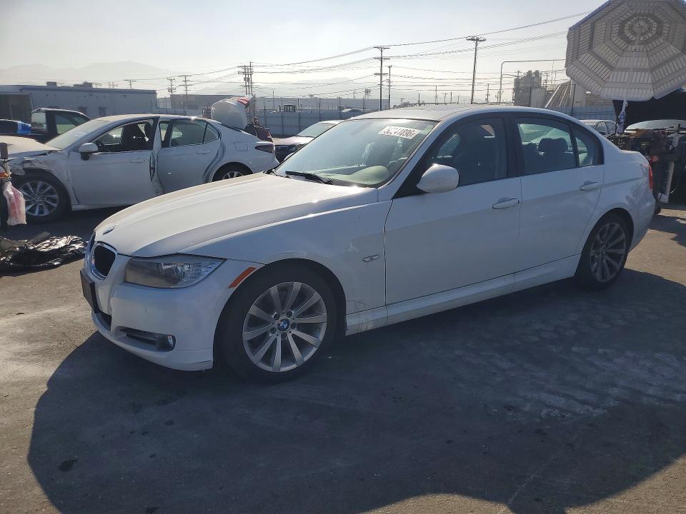 56241896 :رقم المزاد ، WBAPH5G54BNM80620 vin ، 2011 Bmw 3-series 328i 4d Sed مزاد بيع