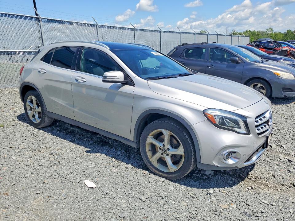 2018 Mercedes-benz Gla მანქანა იყიდება აუქციონზე, vin: WDCTG4GB6JJ430726, აუქციონის ნომერი: 58082726