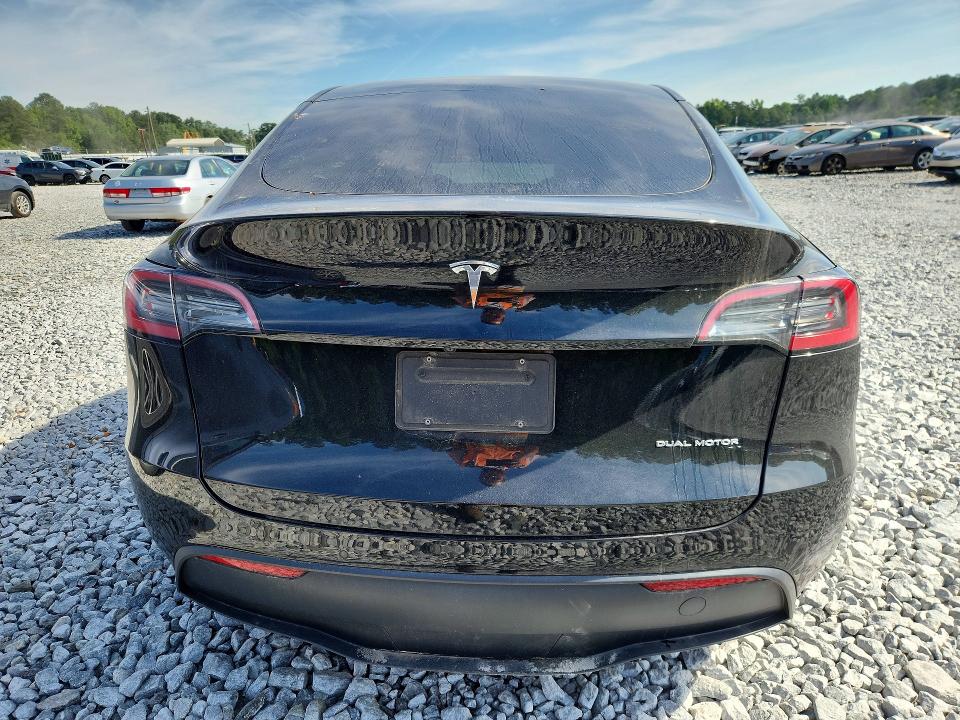 55975576 :رقم المزاد ، 7SAYGDEE4NF424819 vin ، 2022 Tesla Model Y مزاد بيع