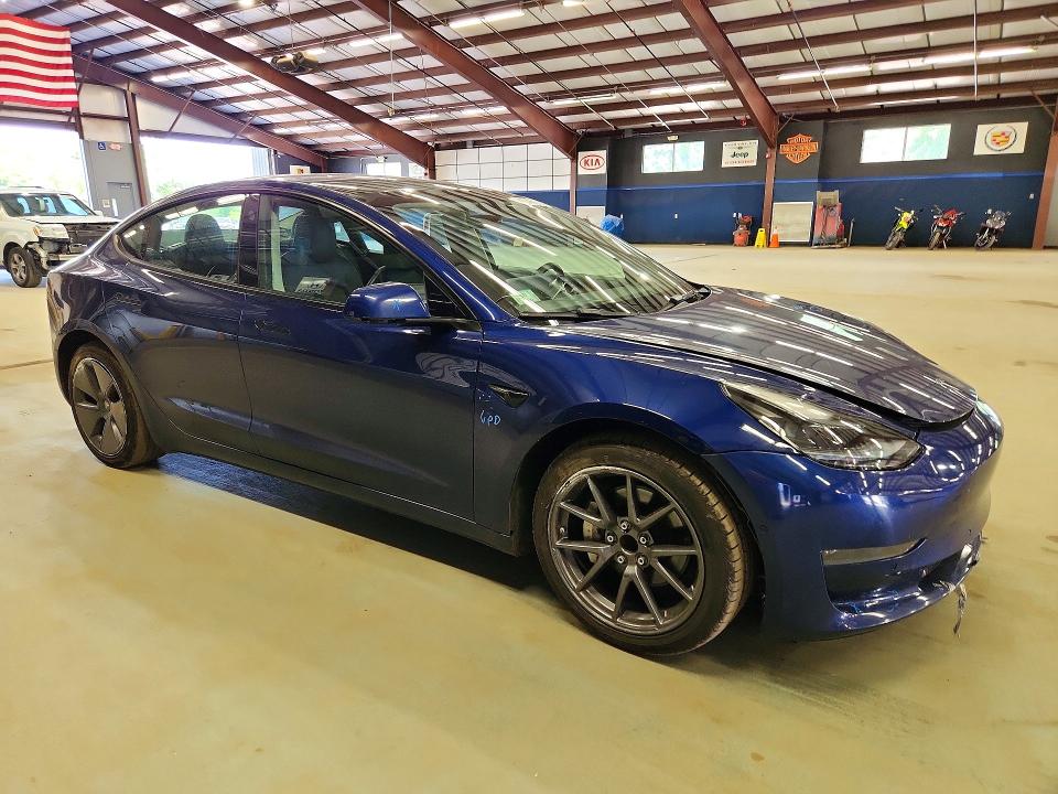 2022 Tesla Model 3 მანქანა იყიდება აუქციონზე, vin: 5YJ3E1EA3NF369756, აუქციონის ნომერი: 56932796