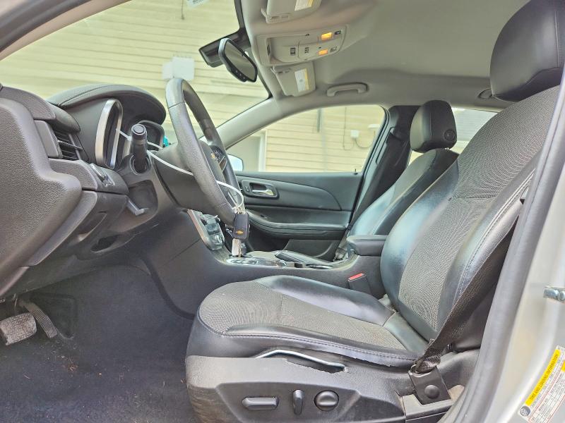 56279926 :رقم المزاد ، 1G11C5SL3FF275750 vin ، 2015 Chevrolet Malibu مزاد بيع