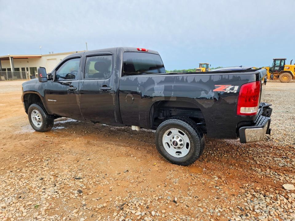 55833446 :رقم المزاد ، 1GT424C81CF139608 vin ، 2012 Gmc Sierra مزاد بيع