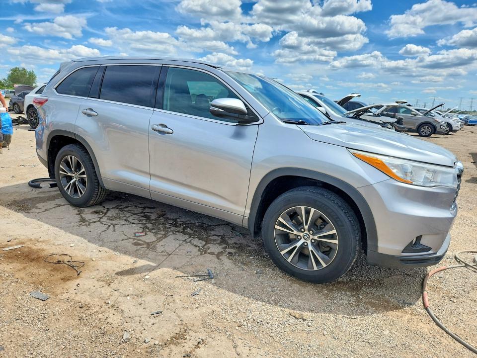 2016 Toyota Highlander მანქანა იყიდება აუქციონზე, vin: 5TDJKRFH9GS502304, აუქციონის ნომერი: 57381206