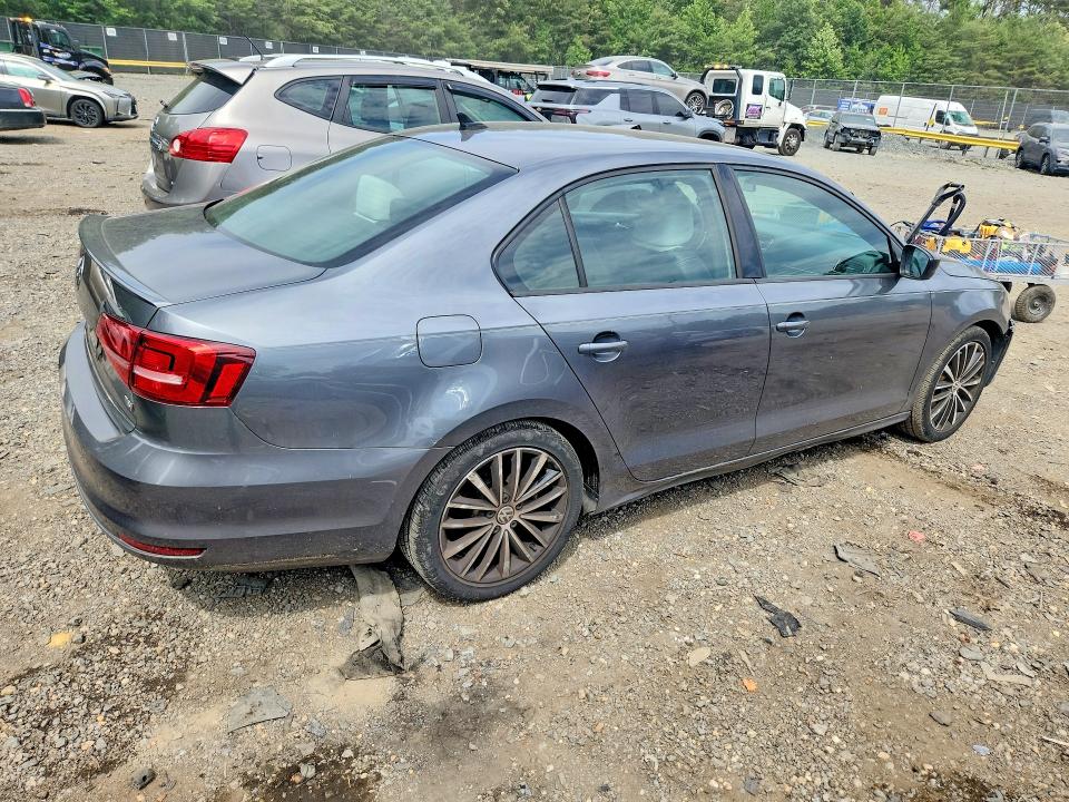 2015 Volkswagen Jetta მანქანა იყიდება აუქციონზე, vin: 3VWD17AJ2FM421025, აუქციონის ნომერი: 57949896