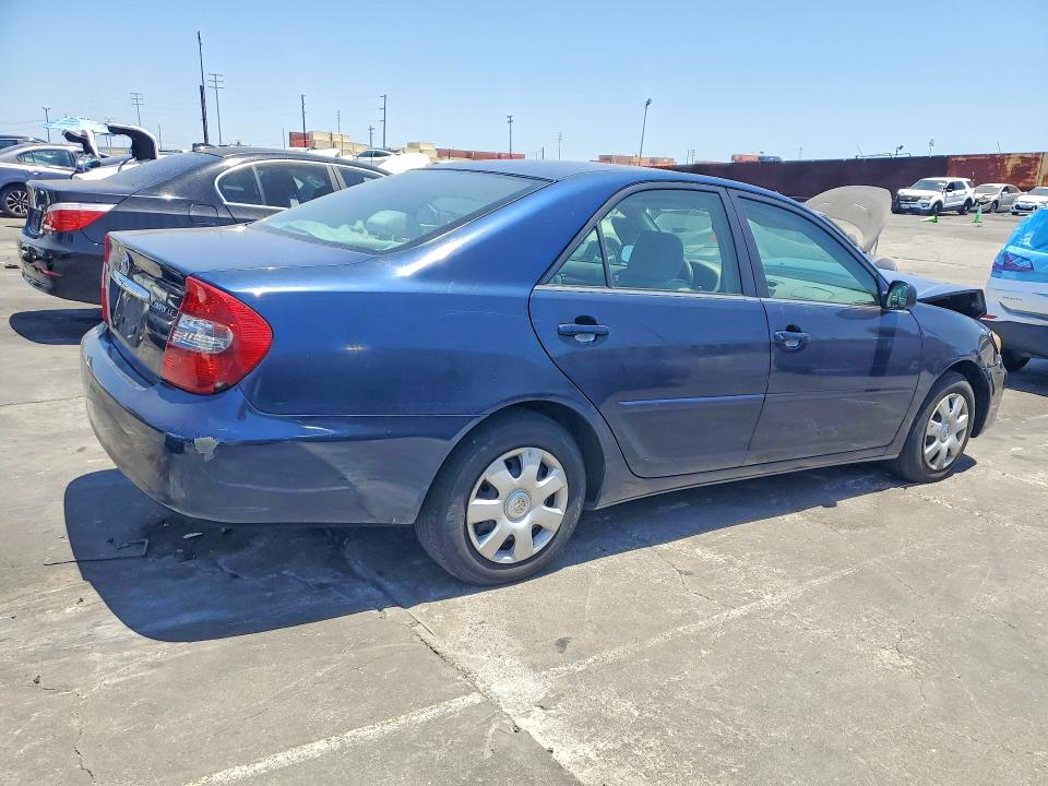 56516506 :رقم المزاد ، 4T1BE32K14U299650 vin ، 2004 Toyota Camry مزاد بيع