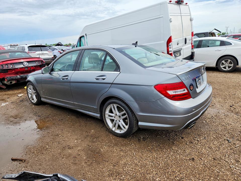 56288296 :رقم المزاد ، WDDGF8AB4DR298703 vin ، 2013 Mercedes-benz C مزاد بيع