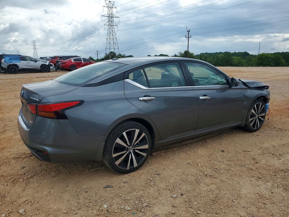57606816 :رقم المزاد ، 1N4BL4FW5MN356767 vin ، 2021 Nissan Altima مزاد بيع