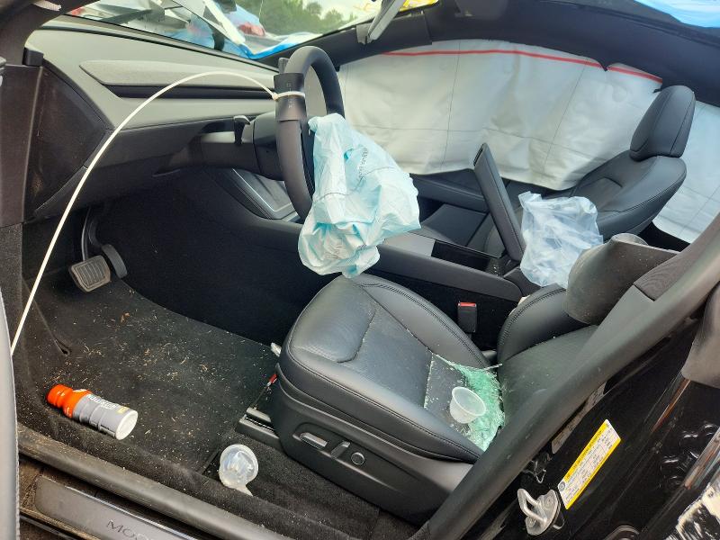 55124266 :رقم المزاد ، 7SAYGDEE0TA650091 vin ، 2026 Tesla Model Y مزاد بيع