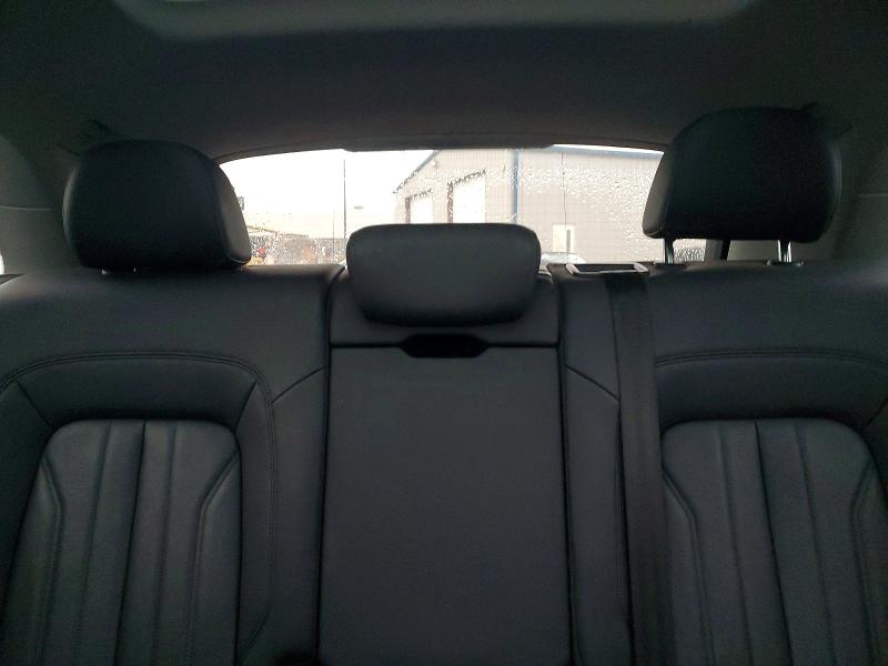 55193666 :رقم المزاد ، WA1BNAFY0J2218825 vin ، 2018 Audi Q5 مزاد بيع