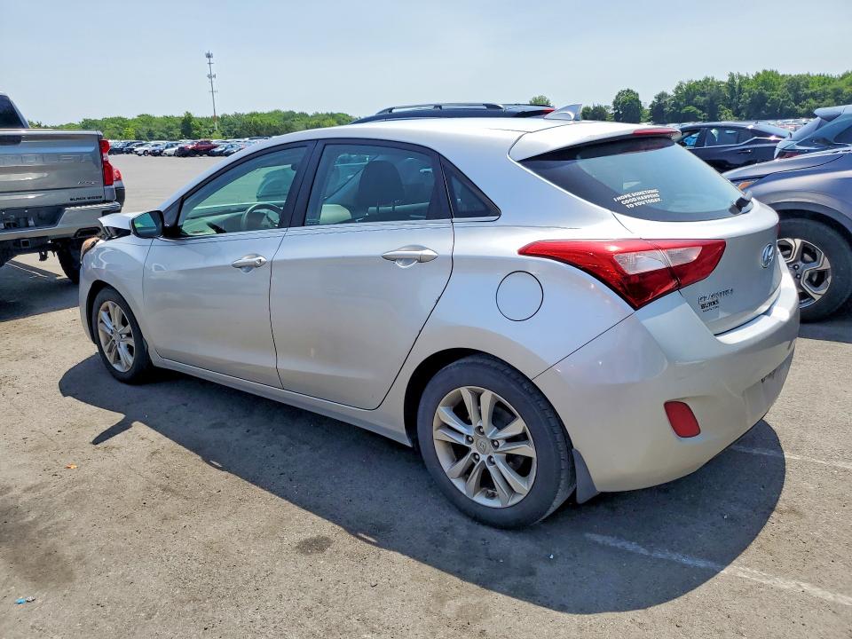 2013 Hyundai Elantra Gt მანქანა იყიდება აუქციონზე, vin: KMHD35LE9DU122721, აუქციონის ნომერი: 79136115