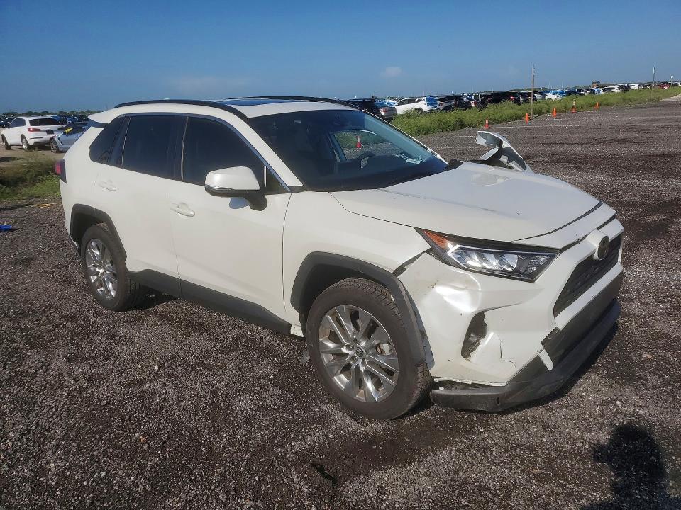 Продажа на аукционе авто 2021 Toyota Rav4, vin: JTMC1RFV3MD074013, номер лота: 58944656