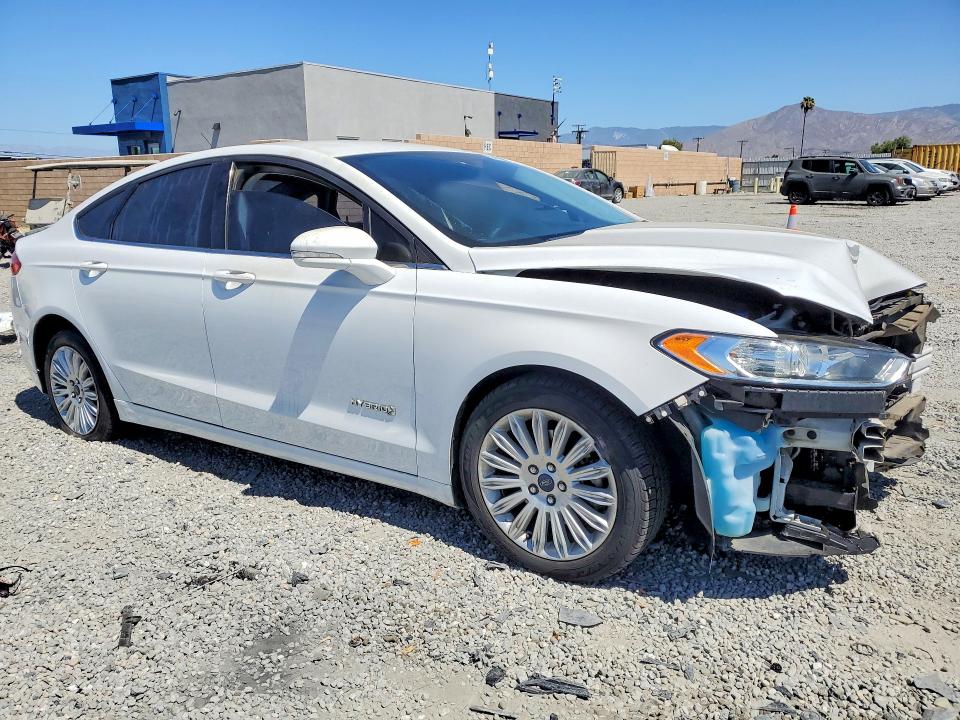 57435256 :رقم المزاد ، 3FA6P0LU9GR176310 vin ، 2016 Ford Fusion مزاد بيع