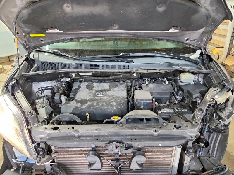 Продаж на аукціоні авто 2015 Toyota Sienna, vin: 5TDYK3DC5FS631027, номер лоту: 58020386