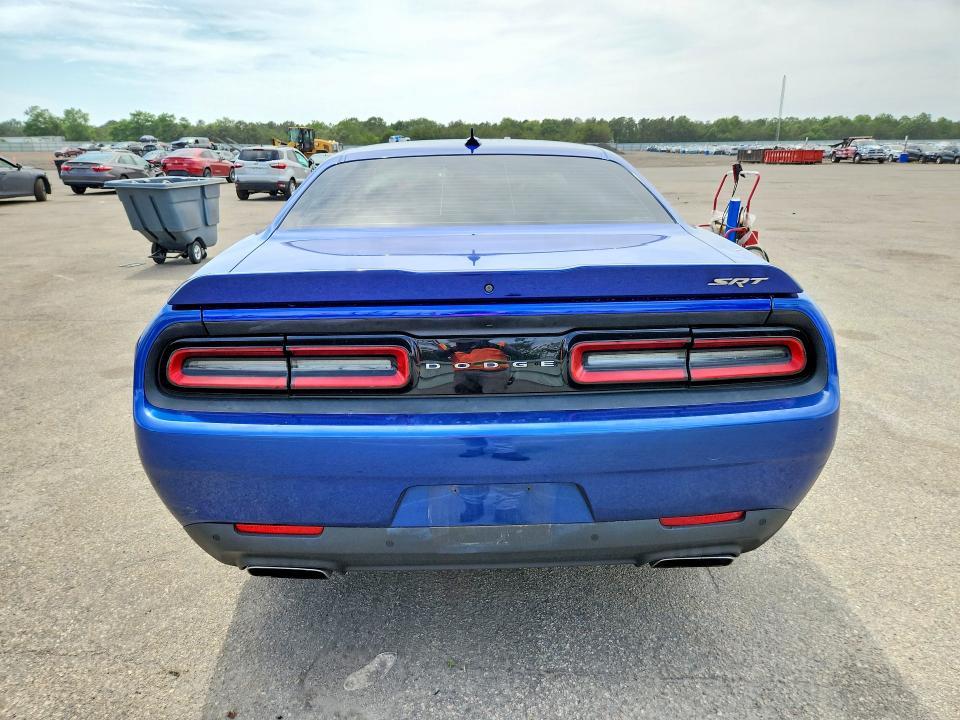 58098386 :رقم المزاد ، 2C3CDZDJ9JH251190 vin ، 2018 Dodge Challenger مزاد بيع