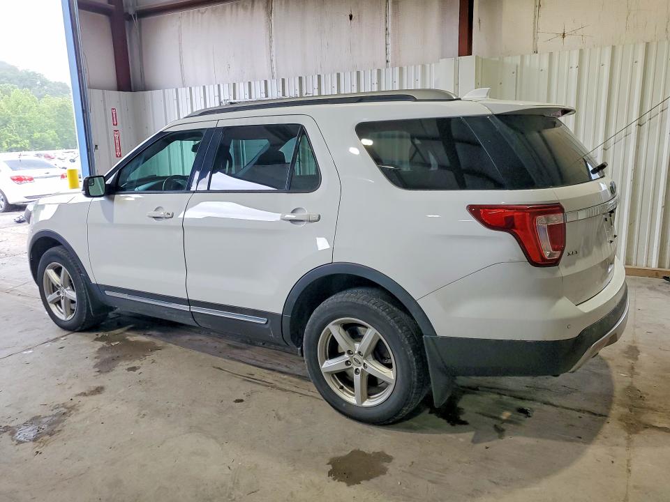 56812186 :رقم المزاد ، 1FM5K8D88HGD66589 vin ، 2017 Ford Explorer مزاد بيع