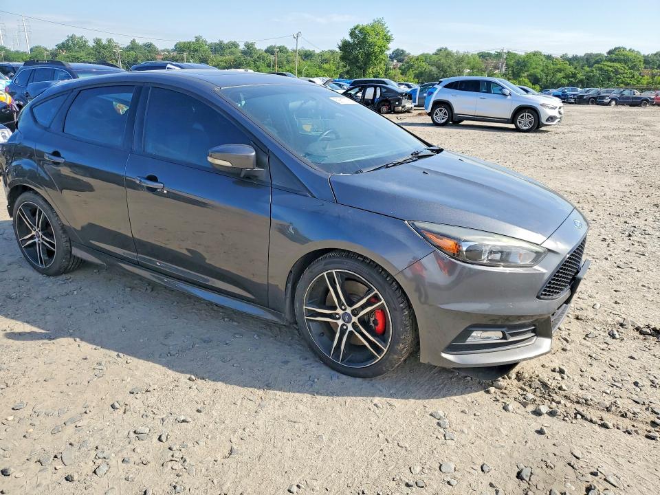 Продажа на аукционе авто 2017 Ford Focus, vin: 1FADP3L93HL306554, номер лота: 58617756