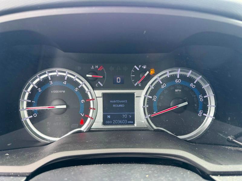 58918586 :رقم المزاد ، JTEBU5JRXF5234841 vin ، 2015 Toyota 4runner مزاد بيع