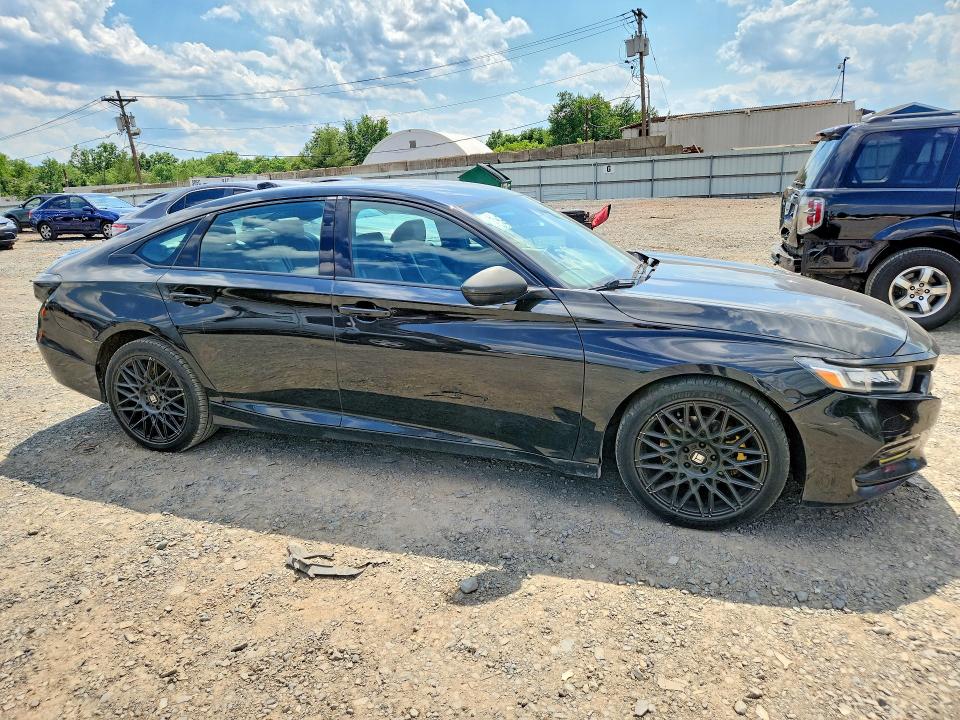 Продажа на аукционе авто 2018 Honda Accord, vin: 1HGCV1F33JA091980, номер лота: 58736696