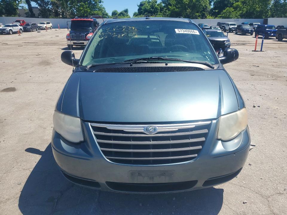 57340666 :رقم المزاد ، 2A4GP44RX7R252357 vin ، 2007 Chrysler Town & Country مزاد بيع