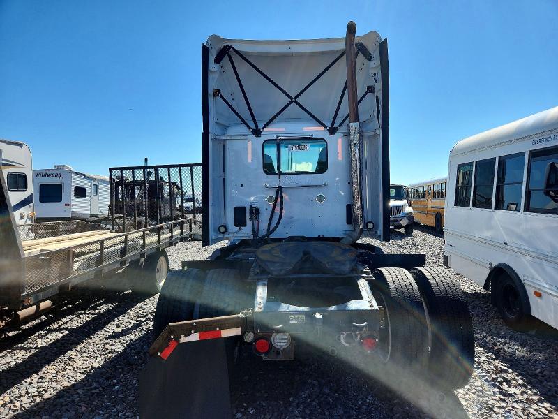 Продаж на аукціоні авто 2018 Peterbilt 579, vin: 1XPBA48X1JD477771, номер лоту: 57910606