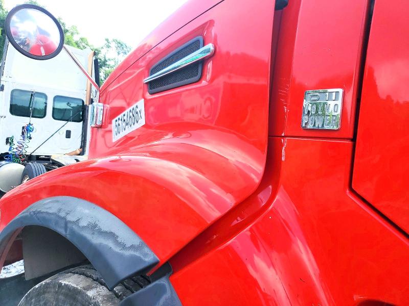 2018 Volvo Vhd მანქანა იყიდება აუქციონზე, vin: 4V5KC9DH5JN894473, აუქციონის ნომერი: 56154686