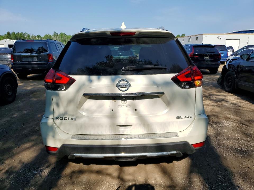 Продажа на аукционе авто 2017 Nissan Rogue, vin: 5N1AT2MV4HC739889, номер лота: 56805186