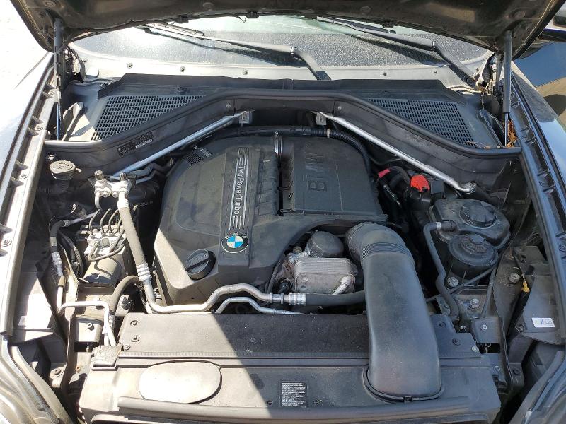 56302306 :رقم المزاد ، 5UXZV4C52D0G53489 vin ، 2013 Bmw X5 مزاد بيع