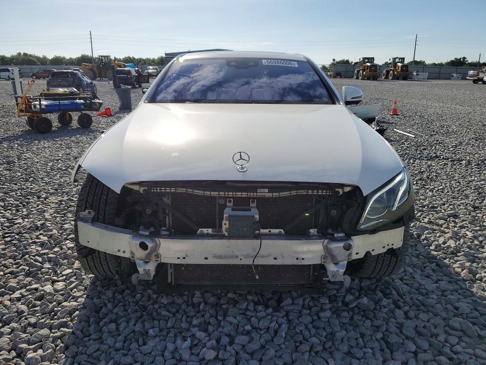 Auction sale of the 2018 Mercedes-benz E, vin: WDDZF4JB2JA315851, lot number: 56086006
