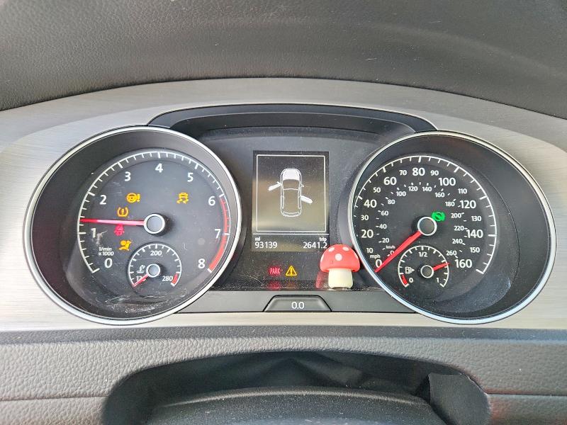 57135926 :رقم المزاد ، 3VW217AU2HM014133 vin ، 2017 Volkswagen Golf مزاد بيع