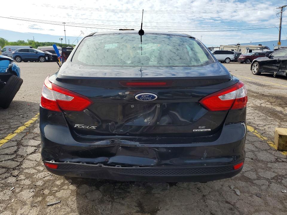 2014 Ford Focus მანქანა იყიდება აუქციონზე, vin: 1FADP3F27EL129405, აუქციონის ნომერი: 56522736