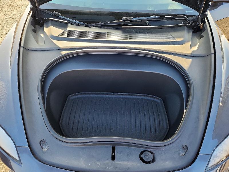 Продаж на аукціоні авто 2025 Tesla Model 3, vin: 5YJ3E1EA9SF015185, номер лоту: 58653196