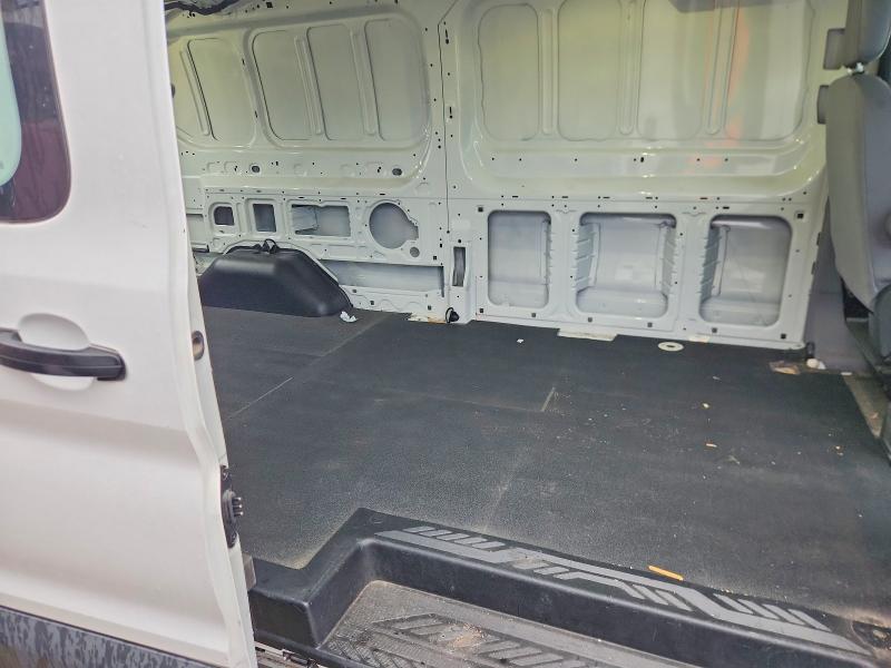 56481346 :رقم المزاد ، 1FTYR2YM9JKA27540 vin ، 2018 Ford Transit مزاد بيع