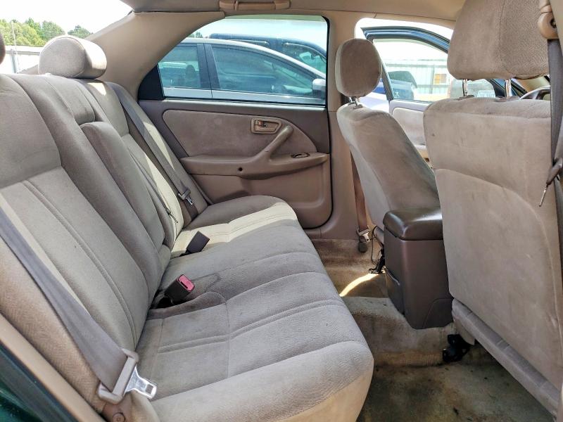 57560176 :رقم المزاد ، 4T1BG22K5XU582044 vin ، 1999 Toyota Camry مزاد بيع