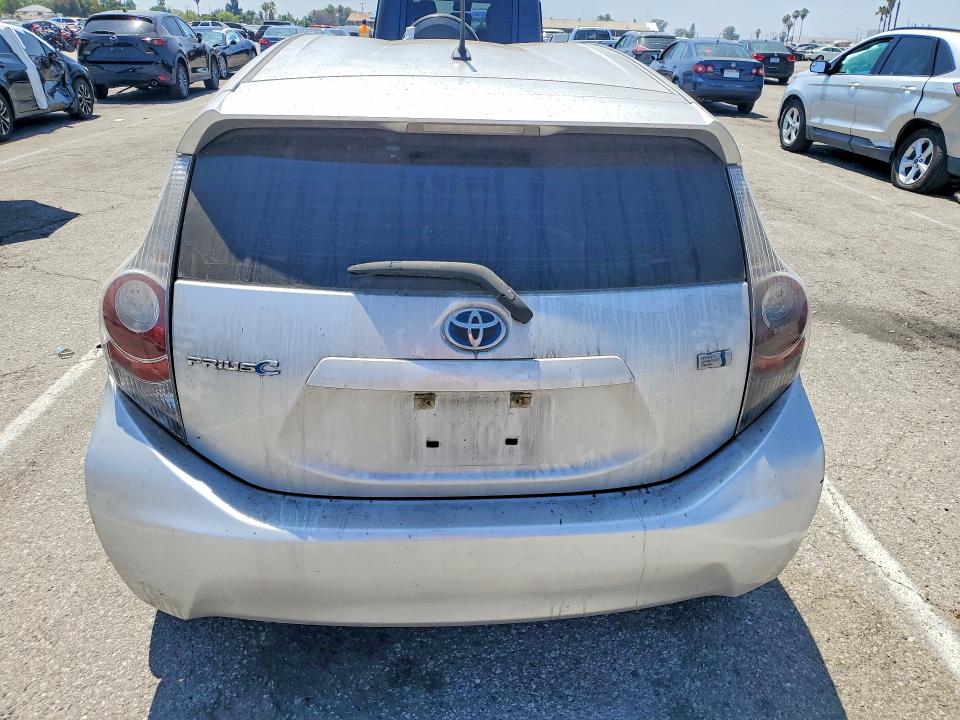 55472816 :رقم المزاد ، JTDKDTB36D1531029 vin ، 2013 Toyota Prius C مزاد بيع